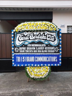 Papan Bunga Duka di Raya Kahean